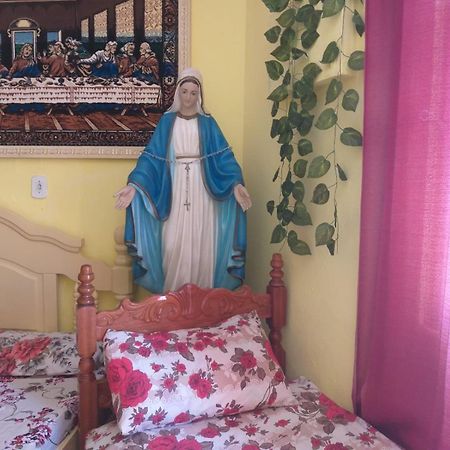 Casa Da Tia La Preco Unico Pela Casa Inteira, Cabem Ate 6 Pessoas Proximo Ao Santuario De Aparecida Villa Aparecida  Dış mekan fotoğraf