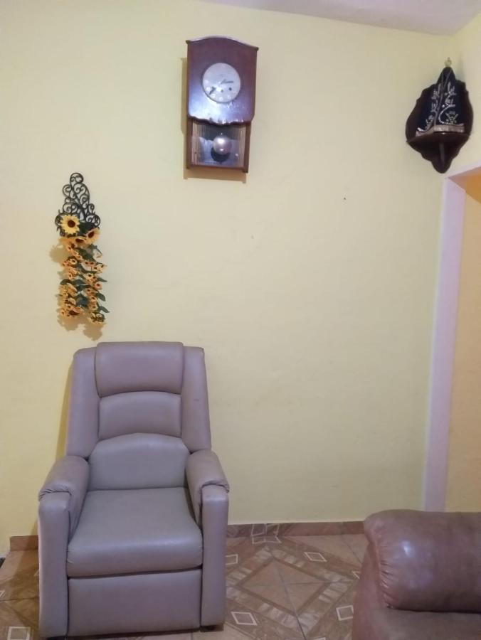 Casa Da Tia La Preco Unico Pela Casa Inteira, Cabem Ate 6 Pessoas Proximo Ao Santuario De Aparecida Villa Aparecida  Dış mekan fotoğraf