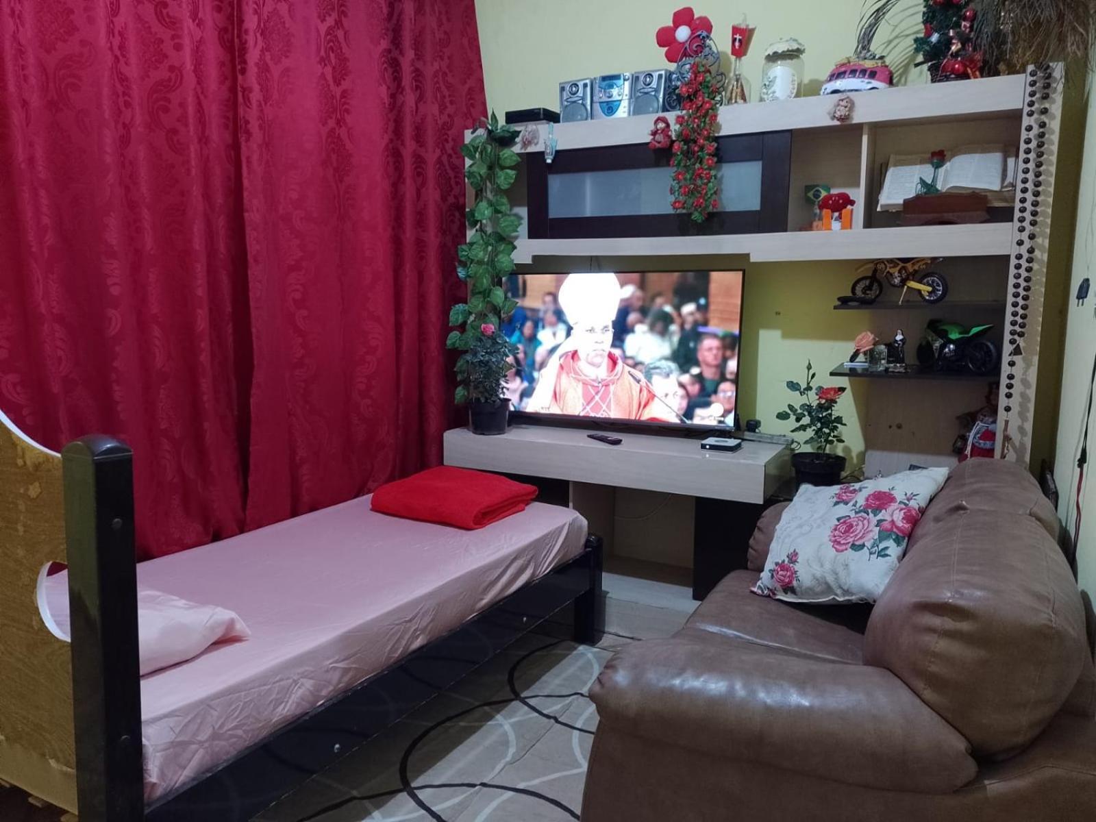 Casa Da Tia La Preco Unico Pela Casa Inteira, Cabem Ate 6 Pessoas Proximo Ao Santuario De Aparecida Villa Aparecida  Dış mekan fotoğraf